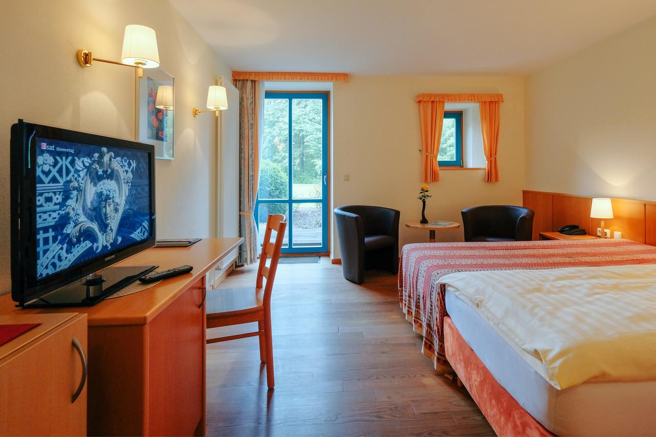 Hanken Hof Gastehaus Muller Gross Oesingen Esterno foto