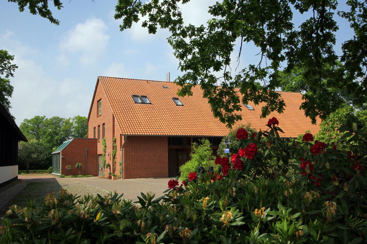 Hanken Hof Gastehaus Muller Gross Oesingen Esterno foto